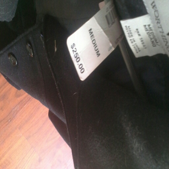 Coat - Picture 2 of 3